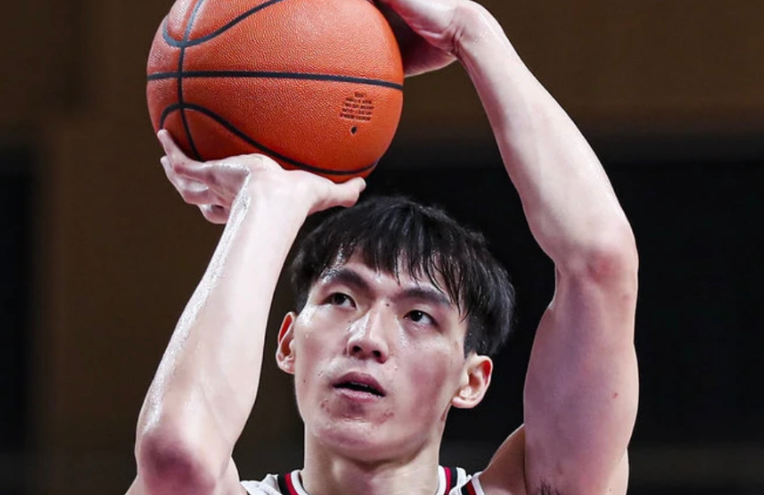 九游游戏中心官网-风云突变!托特纳姆今夜迎来里程碑;CBA季后赛版图或变;更衣室稳定;球探报告显示潜力的简单介绍