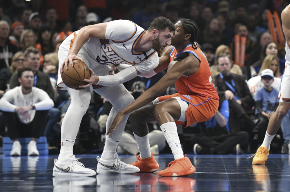 九游网页版入口-赛地聚焦：NBA常规赛加时末段热度飙升，圣安东尼奥马刺队长鼓劲，球迷炸锅，赛季目标并未改变的简单介绍